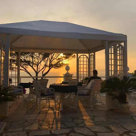 Bed & Breakfast La Guardia