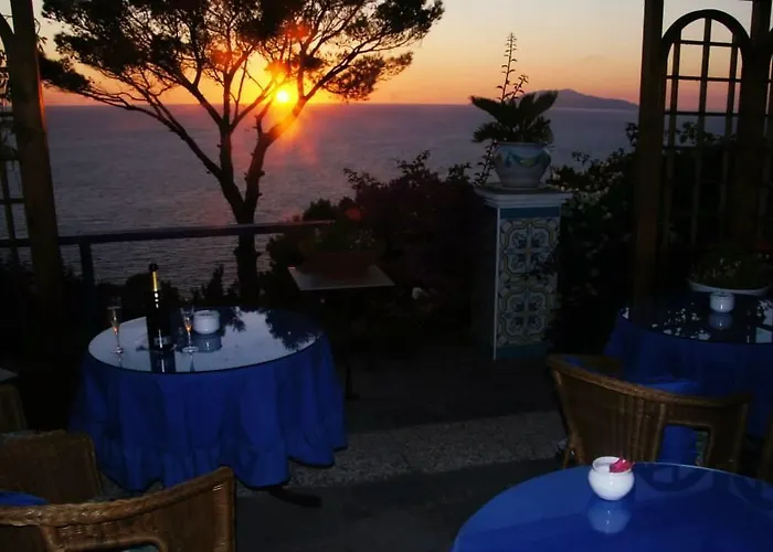 Alojamento de Acomodação e Pequeno-almoço La Guardia Anacapri (Isola di Capri)
