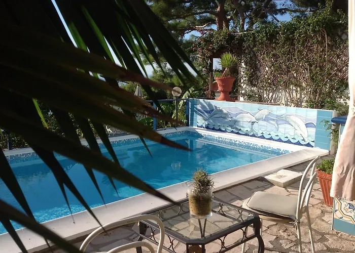 La Guardia Bed & Breakfast